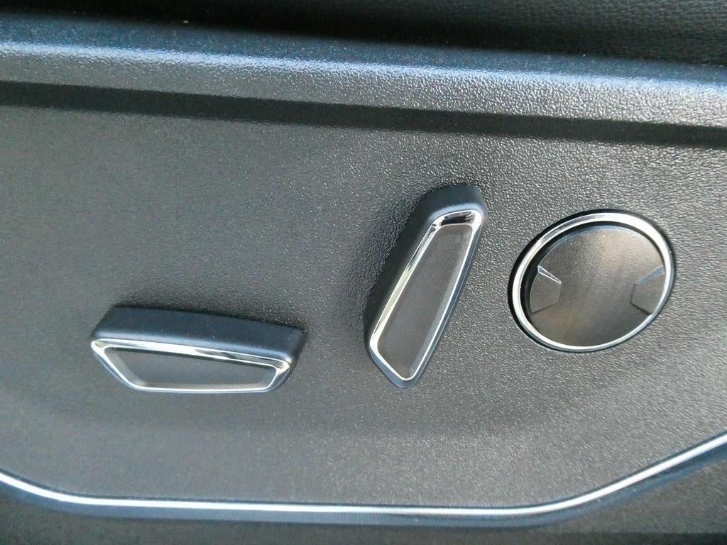 2021 Ford F-150 LARIAT 4WD SuperCrew 5.5' Box