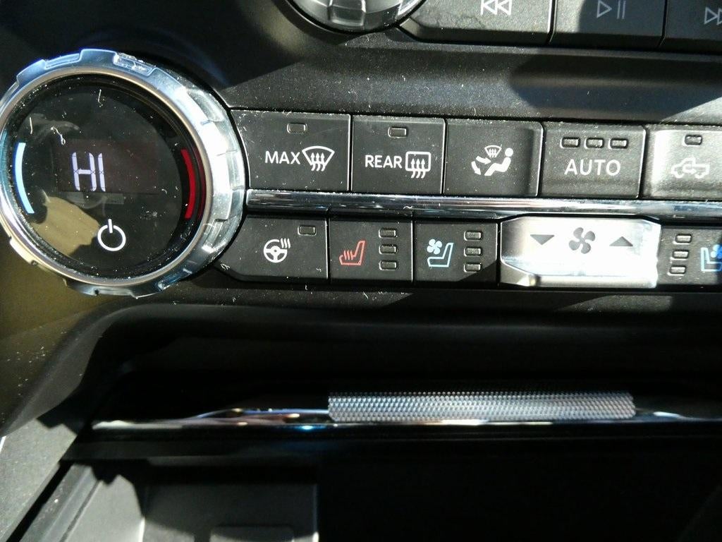 2021 Ford F-150 LARIAT 4WD SuperCrew 5.5' Box