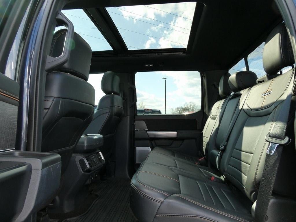 2022 Ford F-150 Platinum 4WD SuperCrew 5.5' Box