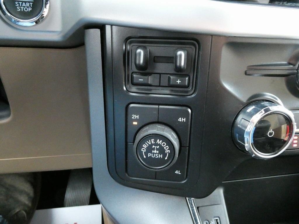 2022 Ford F-150 XLT 4WD SuperCrew 5.5' Box