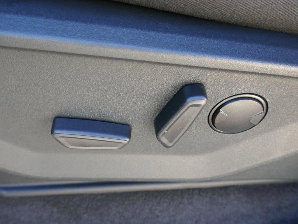 2025 Ford F-150 XLT 4WD SuperCrew 5.5' Box