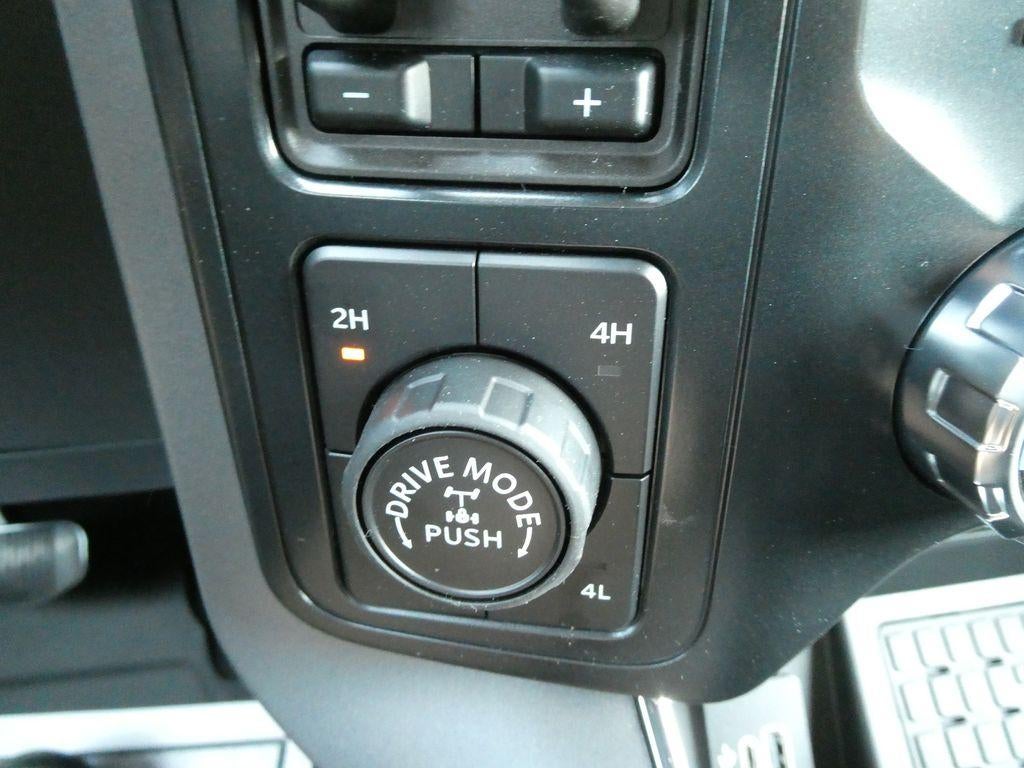 2026 Ford F-150 XLT 4WD SuperCrew 6.5' Box