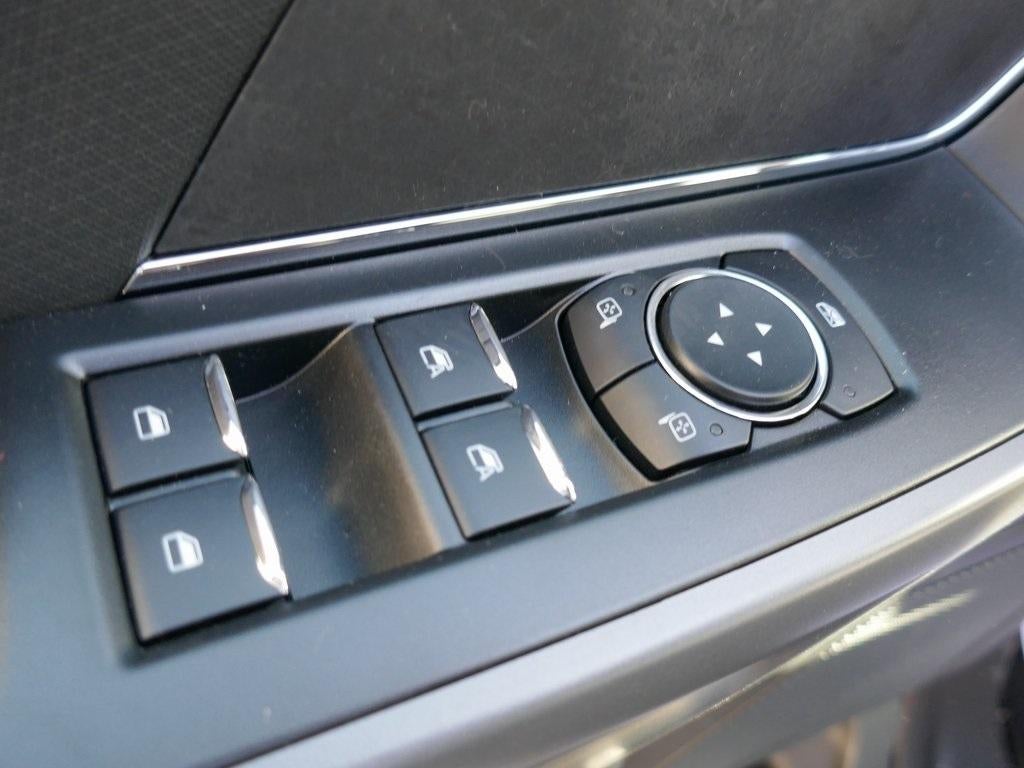 2025 Ford F-150 XLT 4WD SuperCrew 5.5' Box