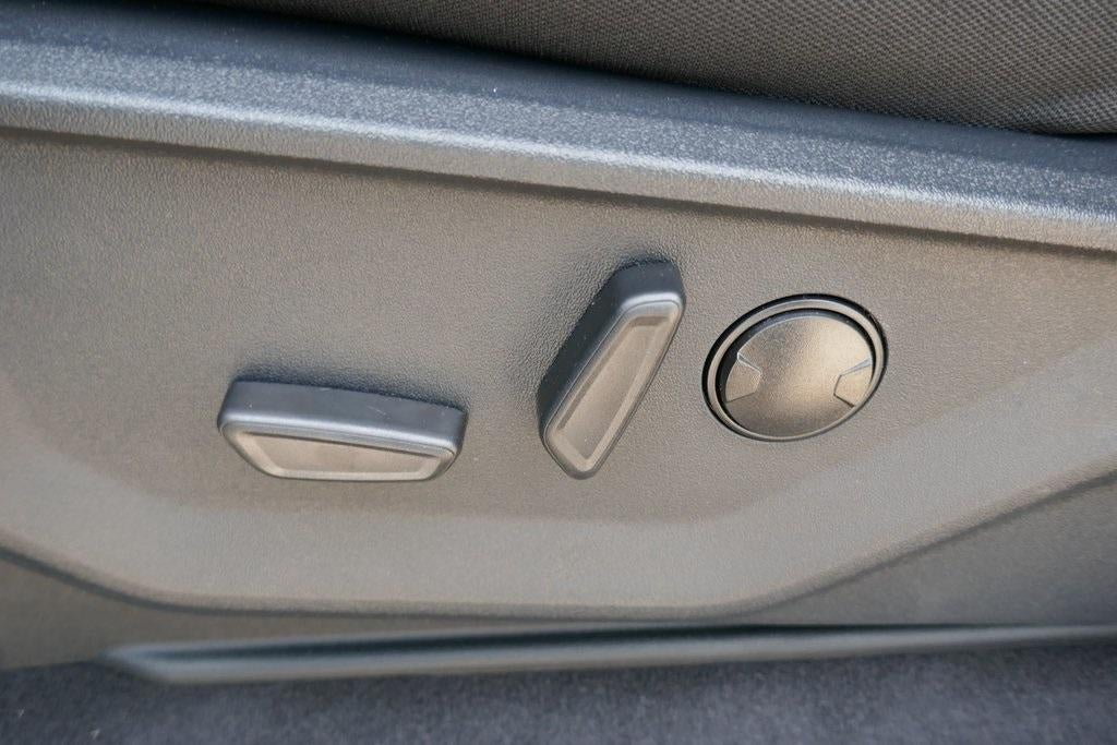 2025 Ford F-150 XLT 4WD SuperCrew 5.5' Box