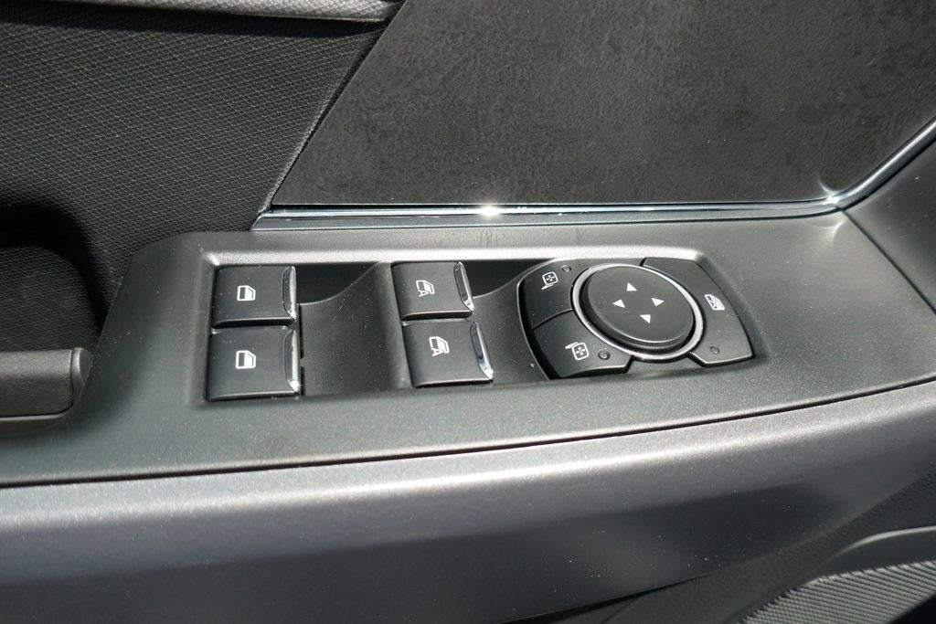 2025 Ford F-150 XLT 4WD SuperCrew 5.5' Box