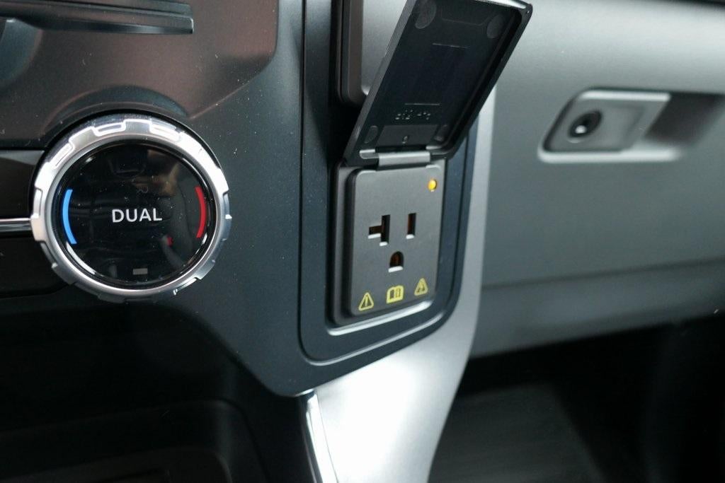 2025 Ford F-150 XLT 4WD SuperCrew 6.5' Box