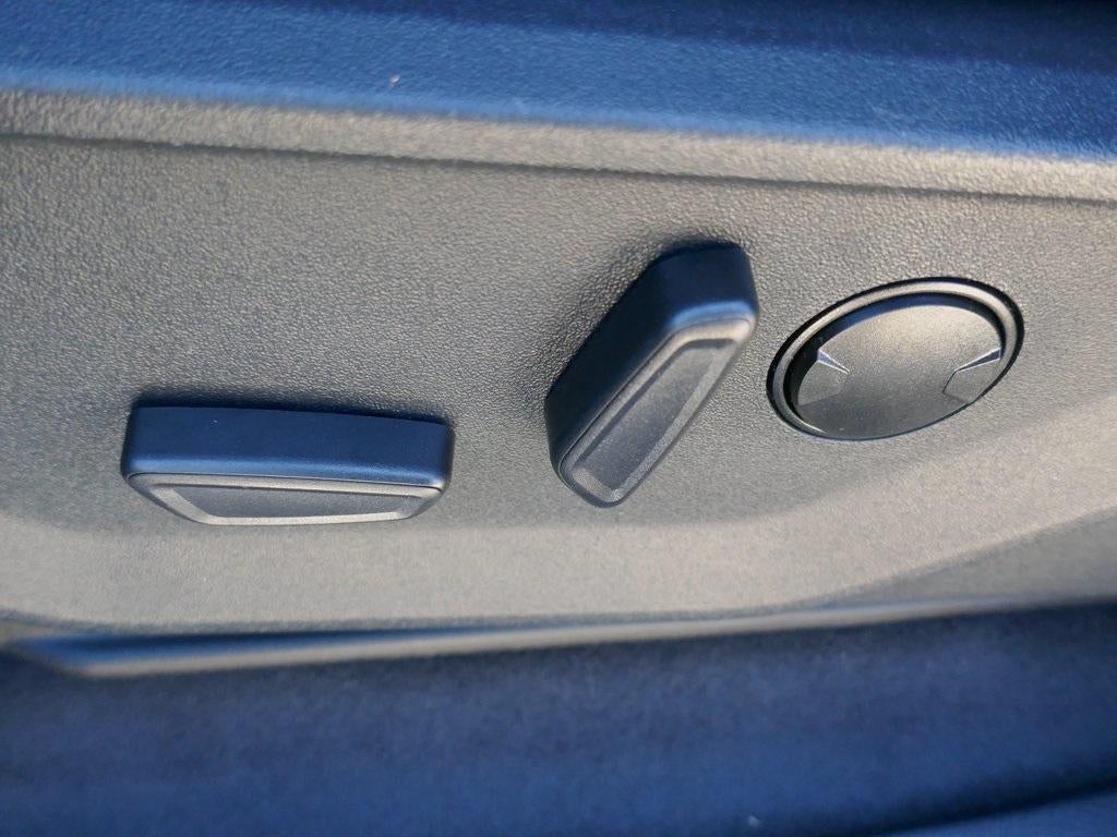 2026 Ford F-150 LARIAT 4WD SuperCrew 5.5' Box