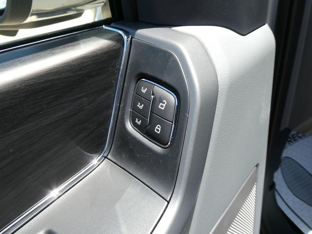 2026 Ford F-150 LARIAT 4WD SuperCrew 5.5' Box