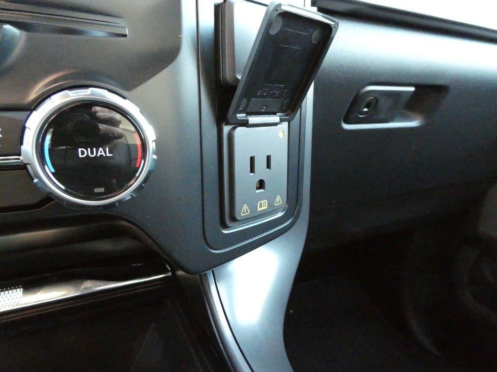 2026 Ford F-150 LARIAT 4WD SuperCrew 5.5' Box