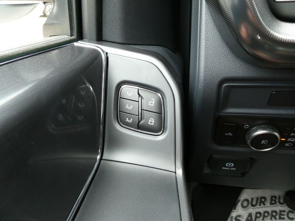 2026 Ford F-150 LARIAT 4WD SuperCrew 5.5' Box