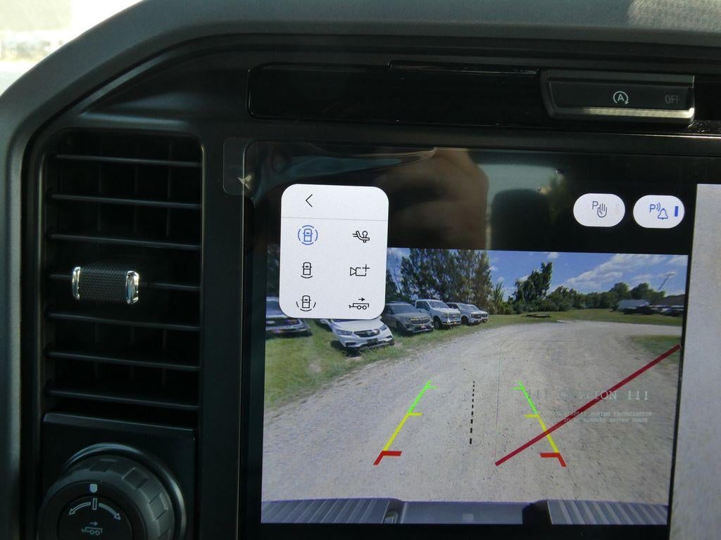 2026 Ford F-150 LARIAT 4WD SuperCrew 5.5' Box