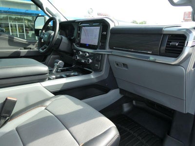 2025 Ford F-150 LARIAT 4WD SuperCrew 5.5' Box