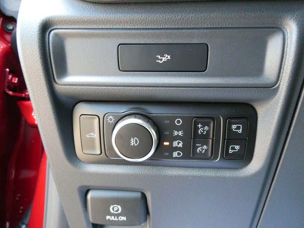 2026 Ford F-150 LARIAT 4WD SuperCrew 5.5' Box
