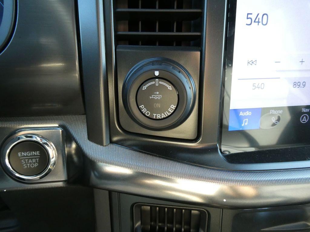 2026 Ford F-150 LARIAT 4WD SuperCrew 5.5' Box