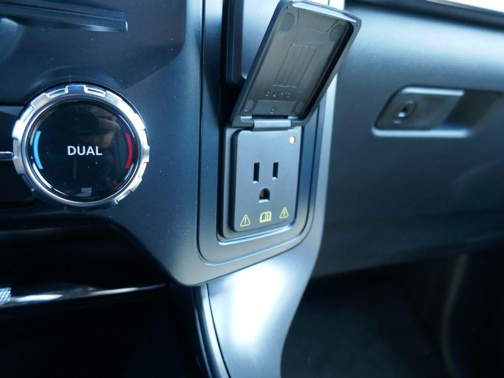 2026 Ford F-150 LARIAT 4WD SuperCrew 5.5' Box