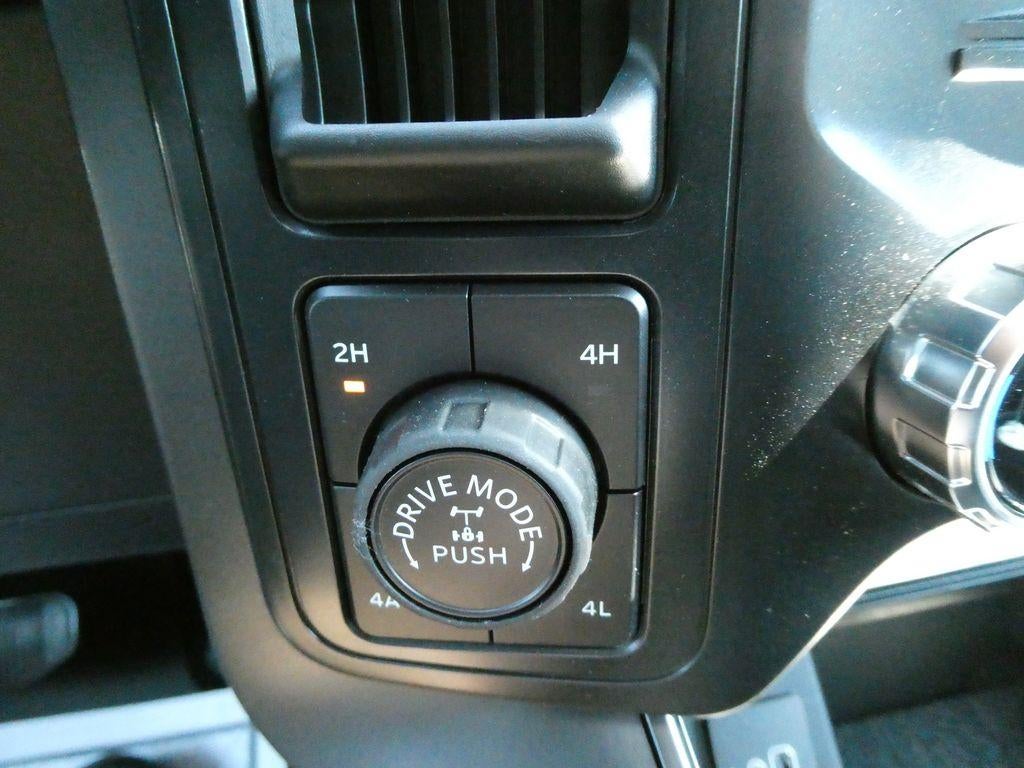2026 Ford F-150 LARIAT 4WD SuperCrew 5.5' Box