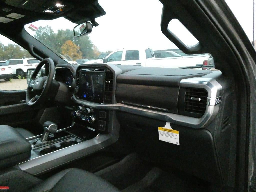 2026 Ford F-150 LARIAT 4WD SuperCrew 5.5' Box