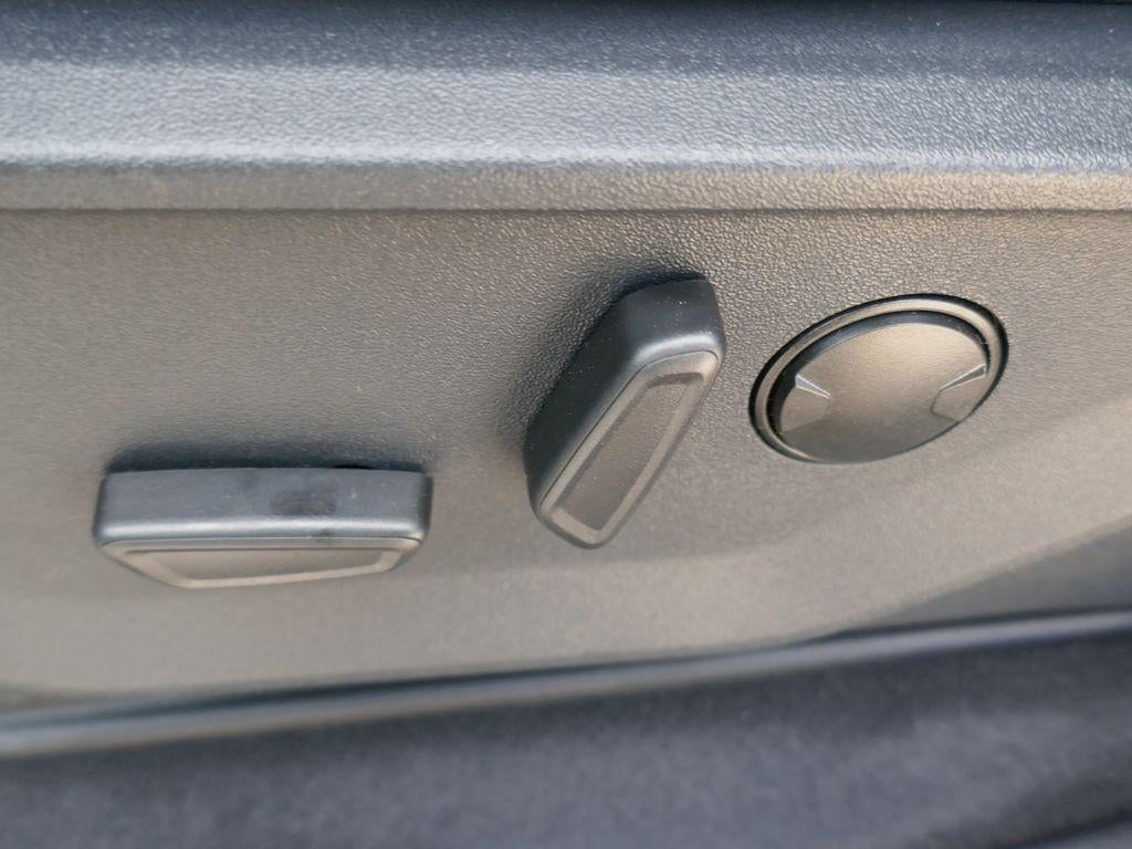 2026 Ford F-150 LARIAT 4WD SuperCrew 6.5' Box