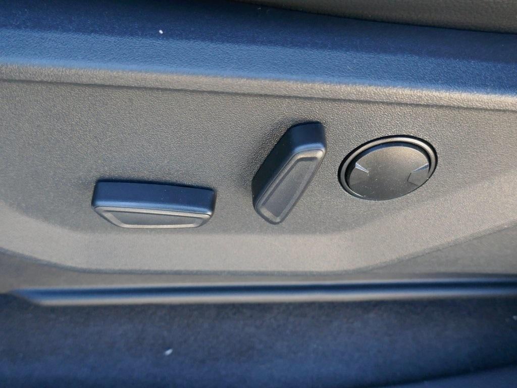 2026 Ford F-150 LARIAT 4WD SuperCrew 5.5' Box