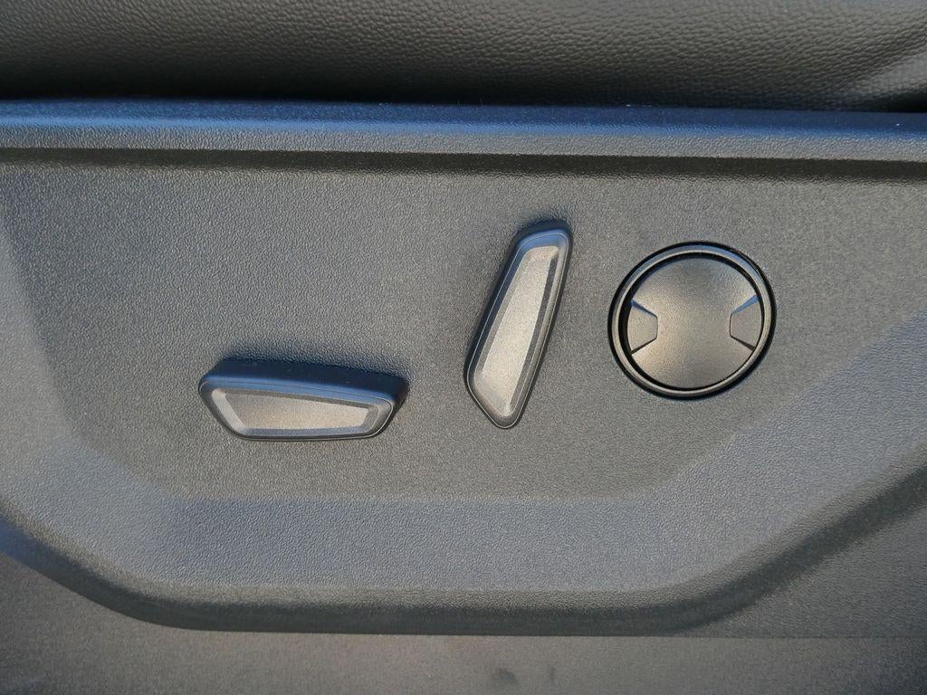 2026 Ford F-150 LARIAT 4WD SuperCrew 5.5' Box