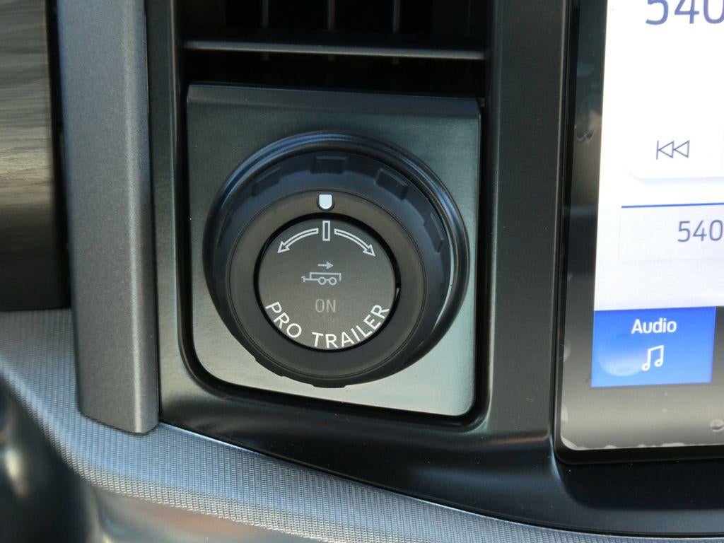 2026 Ford F-150 LARIAT 4WD SuperCrew 5.5' Box