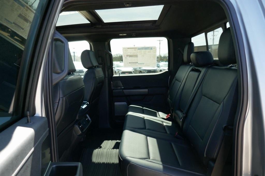 2025 Ford F-150 LARIAT 4WD SuperCrew 5.5' Box