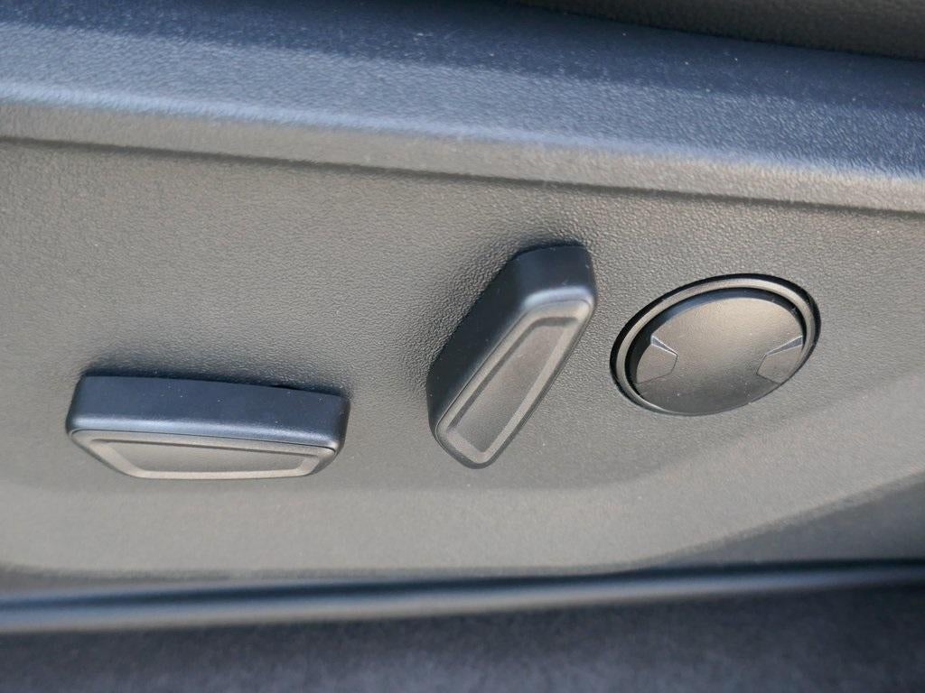 2026 Ford F-150 LARIAT 4WD SuperCrew 5.5' Box