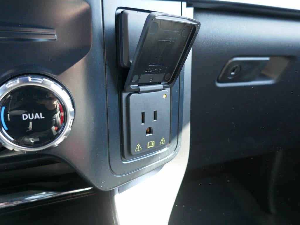 2026 Ford F-150 LARIAT 4WD SuperCrew 5.5' Box