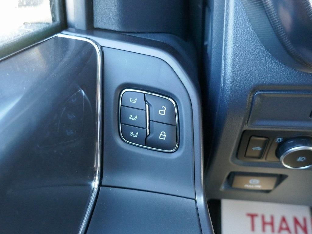 2026 Ford F-150 LARIAT 4WD SuperCrew 5.5' Box