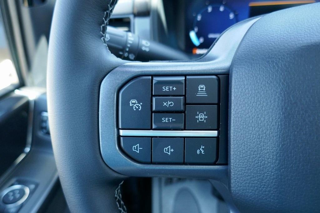 2025 Ford F-150 LARIAT 4WD SuperCrew 5.5' Box