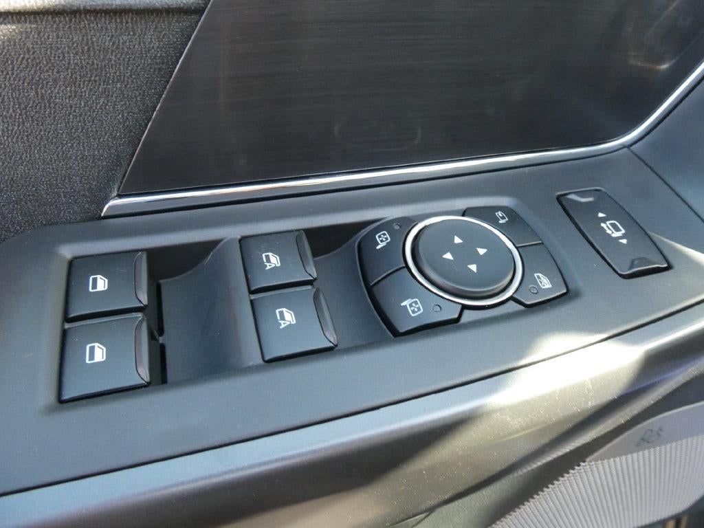 2026 Ford F-150 LARIAT 4WD SuperCrew 6.5' Box