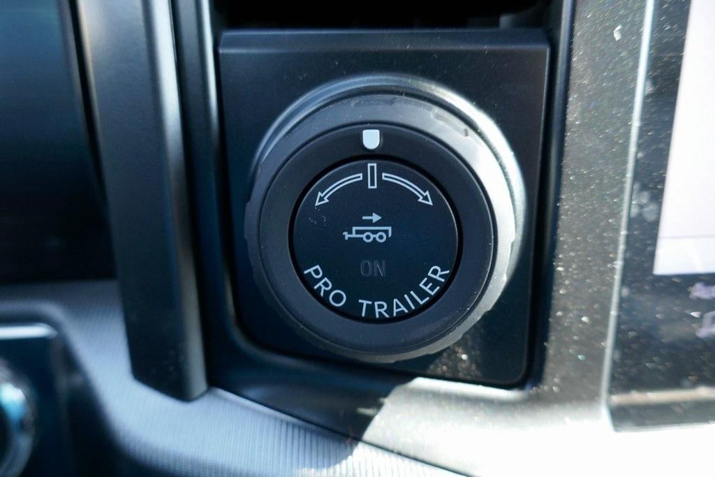 2025 Ford F-150 LARIAT 4WD SuperCrew 5.5' Box