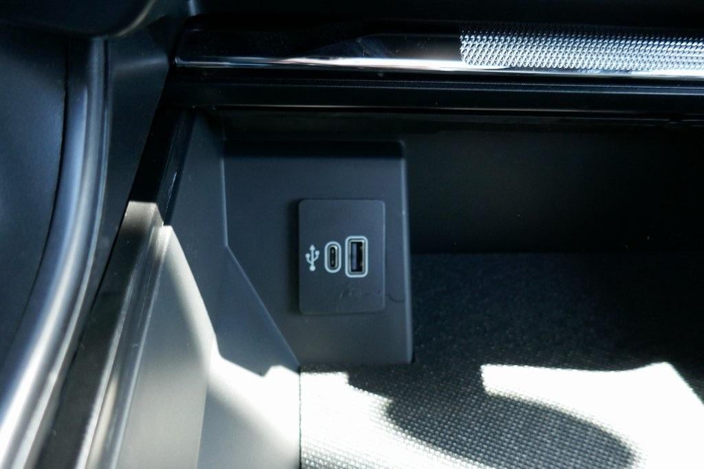 2025 Ford F-150 LARIAT 4WD SuperCrew 5.5' Box