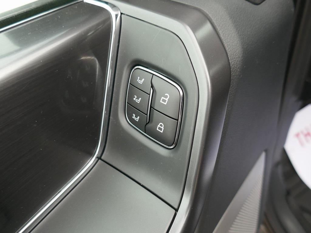 2026 Ford F-150 LARIAT 4WD SuperCrew 5.5' Box