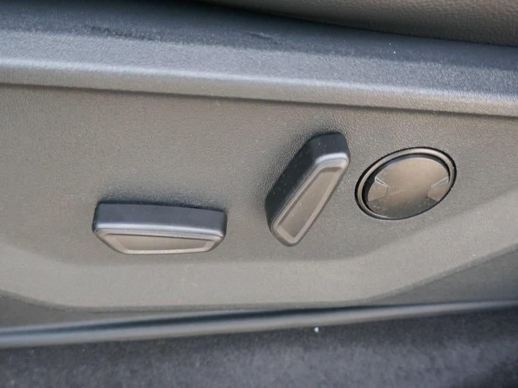 2026 Ford F-150 LARIAT 4WD SuperCrew 5.5' Box