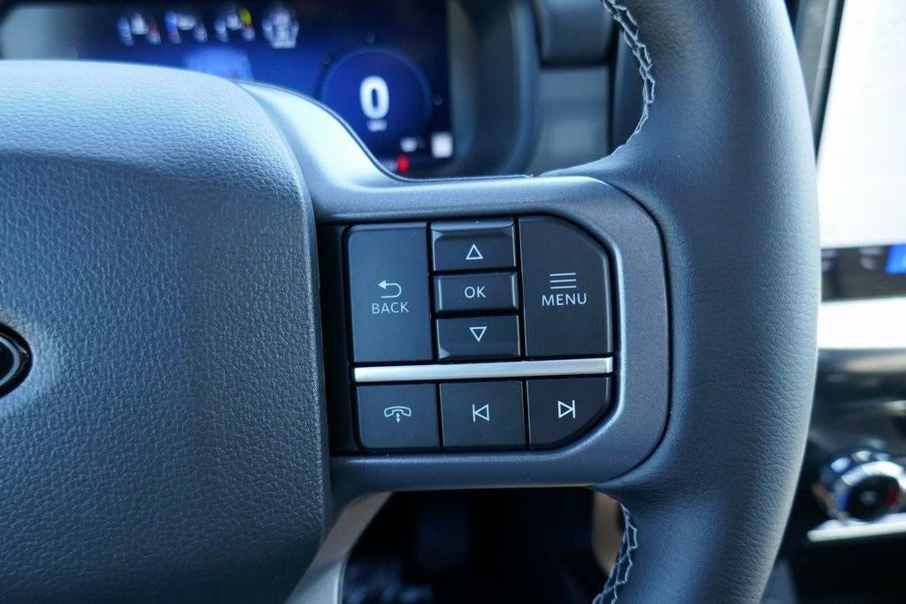 2025 Ford F-150 LARIAT 4WD SuperCrew 5.5' Box