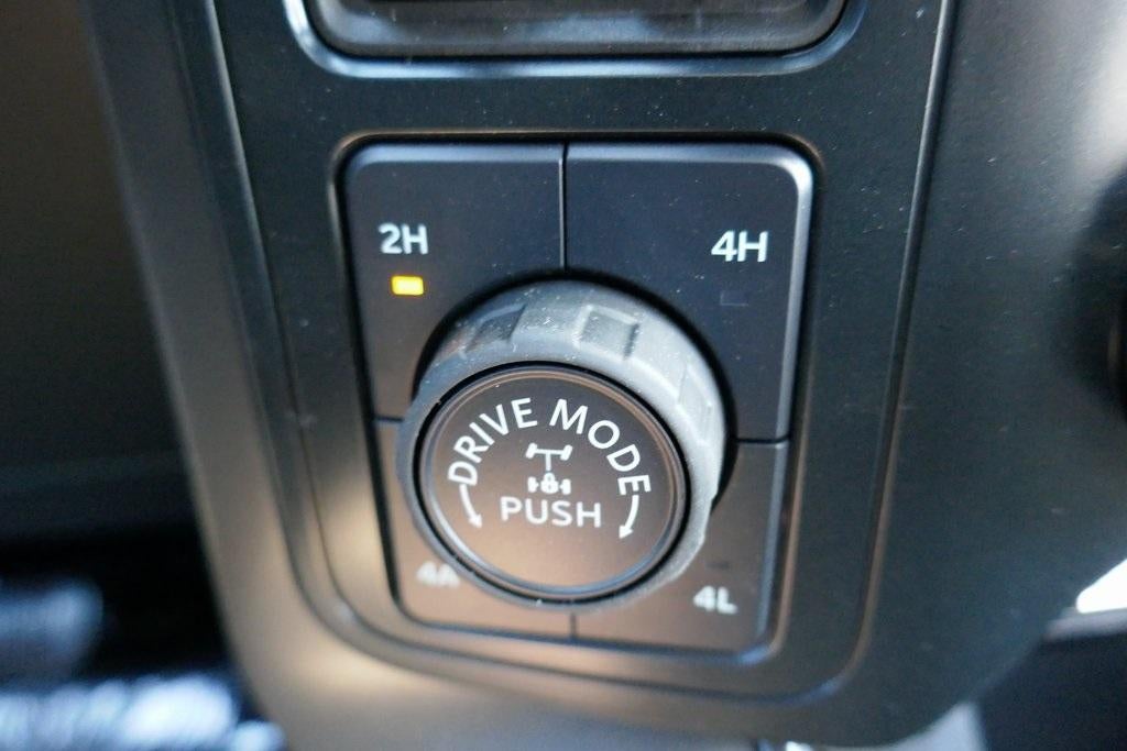 2025 Ford F-150 LARIAT 4WD SuperCrew 5.5' Box