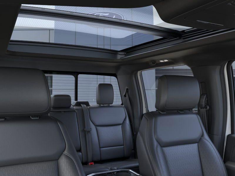 2025 Ford F-150 LARIAT 4WD SuperCrew 5.5' Box