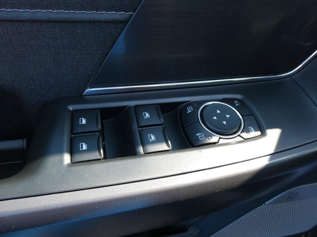2026 Ford F-150 LARIAT 4WD SuperCrew 5.5' Box