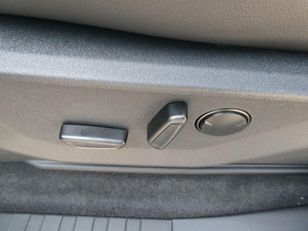 2026 Ford F-150 LARIAT 4WD SuperCrew 6.5' Box
