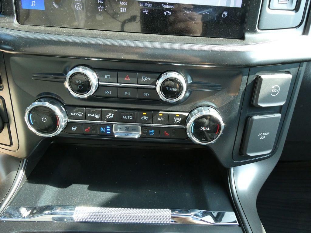 2026 Ford F-150 LARIAT 4WD SuperCrew 5.5' Box