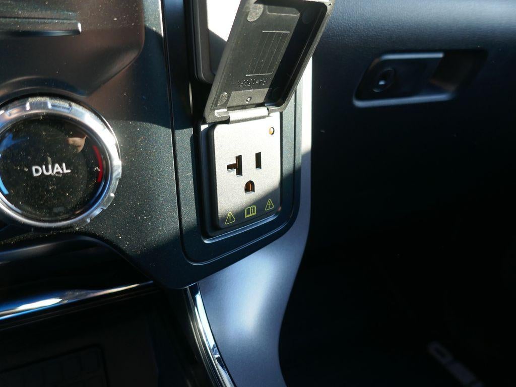 2026 Ford F-150 LARIAT 4WD SuperCrew 5.5' Box