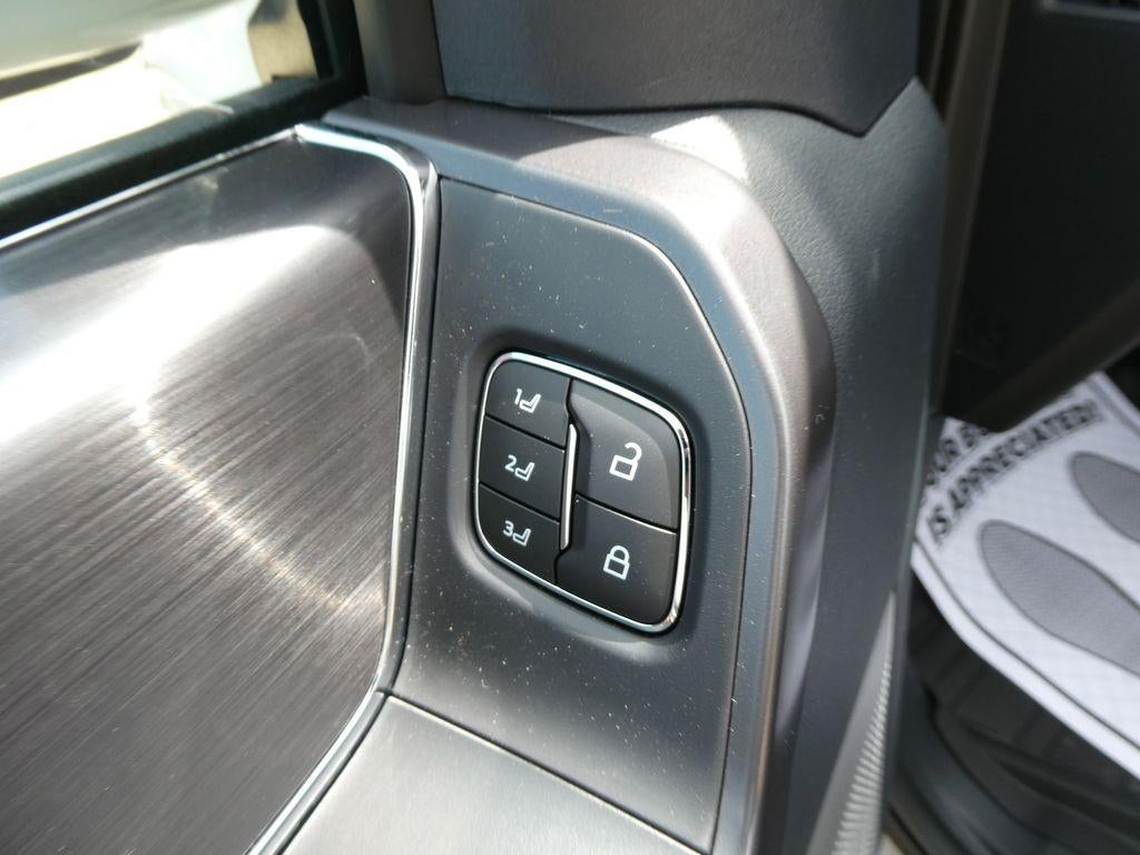 2026 Ford F-150 LARIAT 4WD SuperCrew 5.5' Box