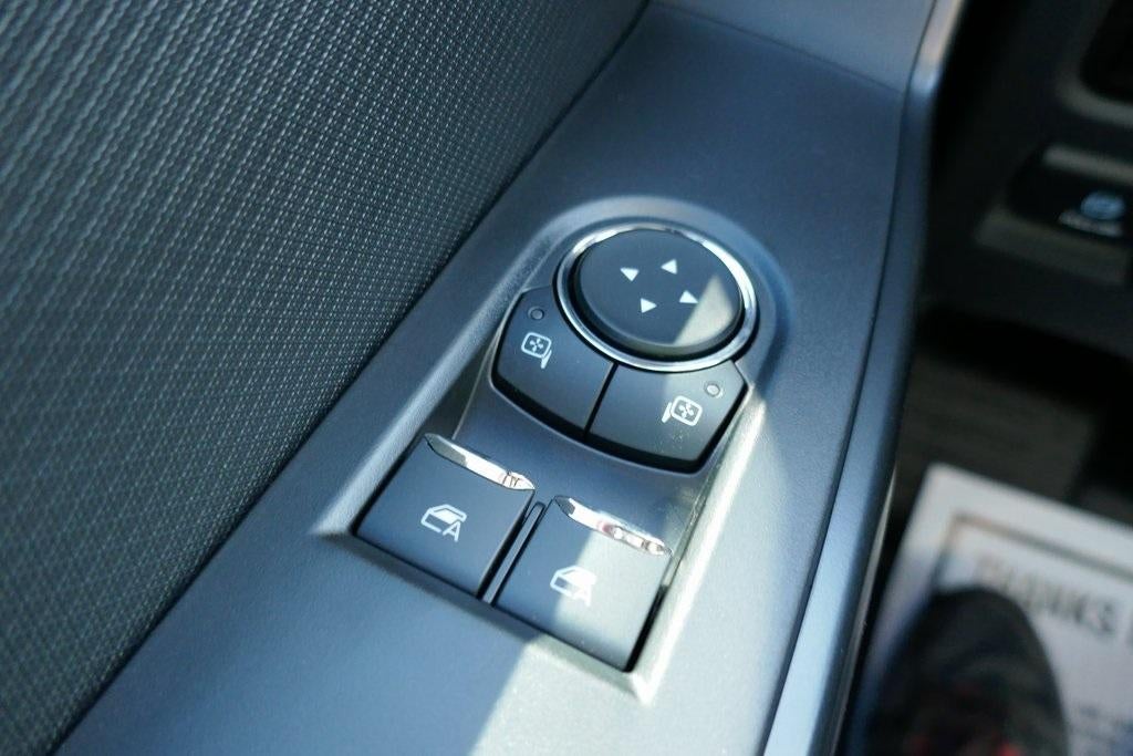 2025 Ford F-150 XL 2WD Reg Cab 8' Box