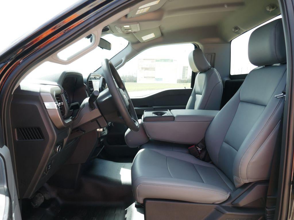 2026 Ford F-150 XL 4WD Reg Cab 8' Box