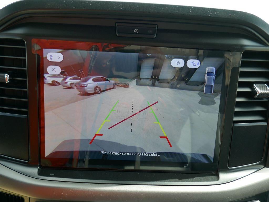 2026 Ford F-150 XL 4WD Reg Cab 8' Box