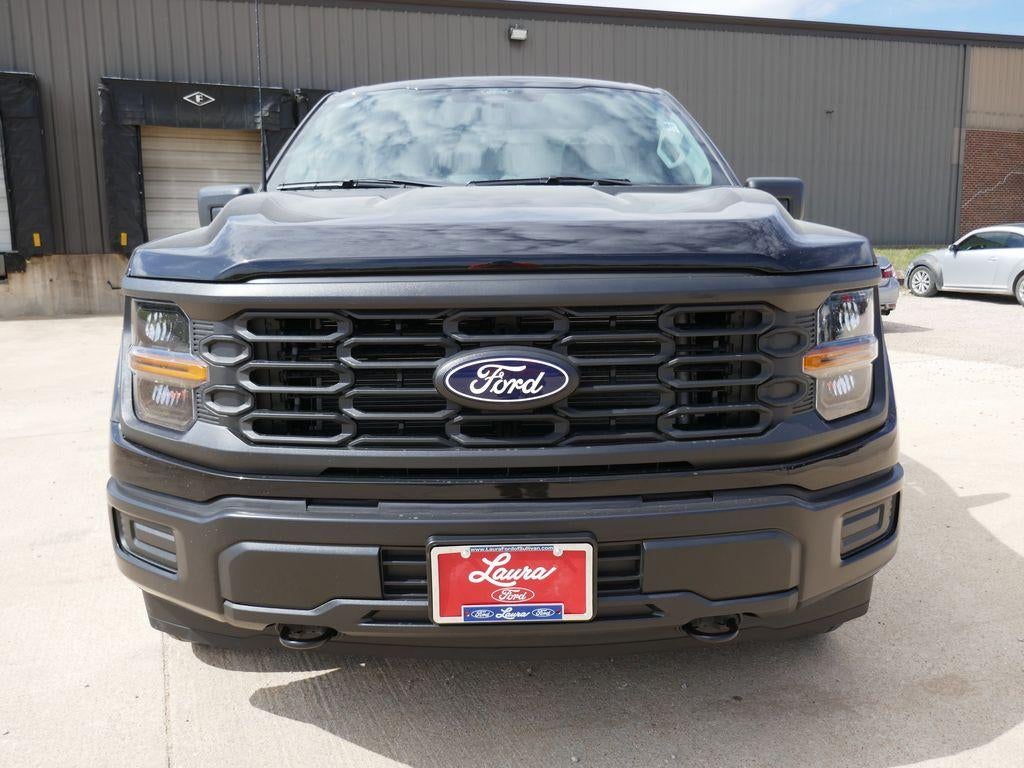 2026 Ford F-150 XL 4WD Reg Cab 8' Box