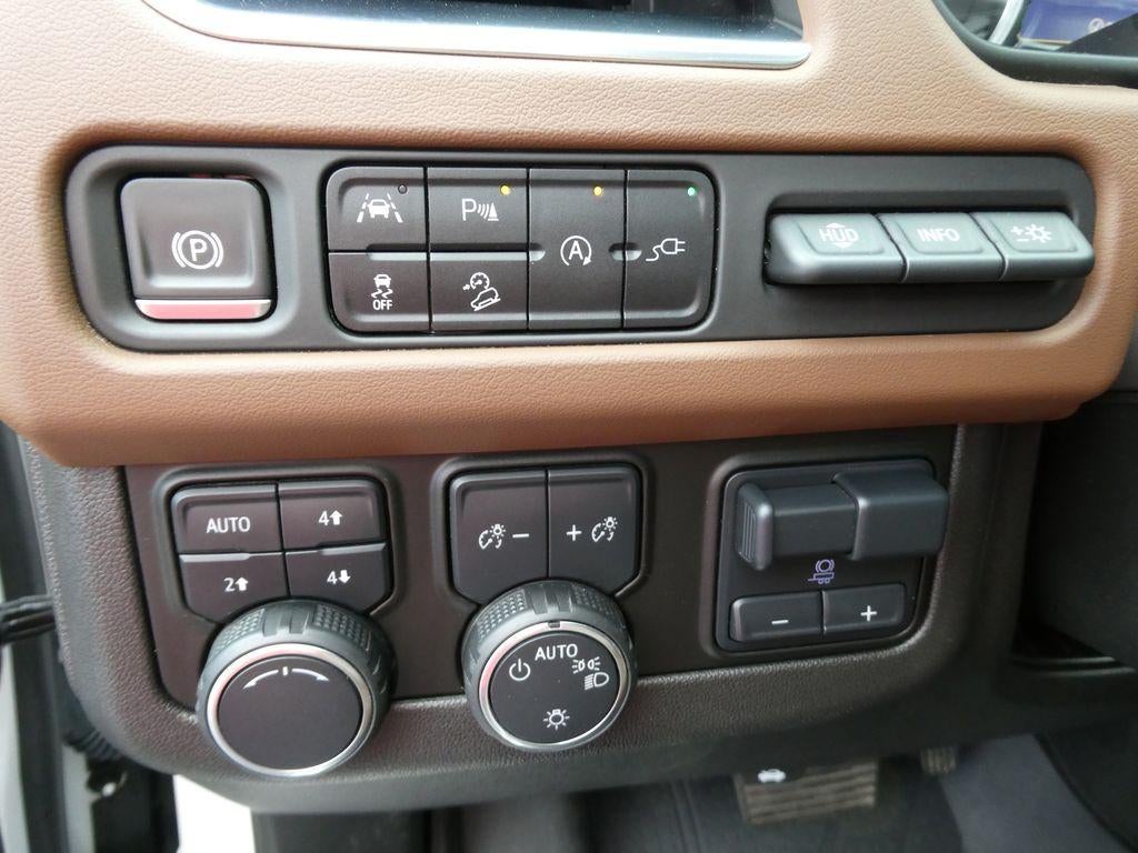 2021 Chevrolet Suburban 4WD High Country