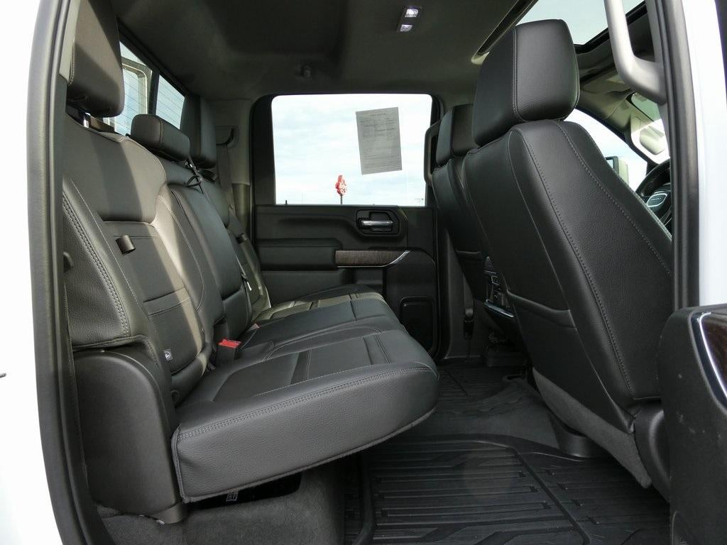 2023 GMC Sierra 3500HD Crew Cab Standard Box 4-Wheel Drive Denali