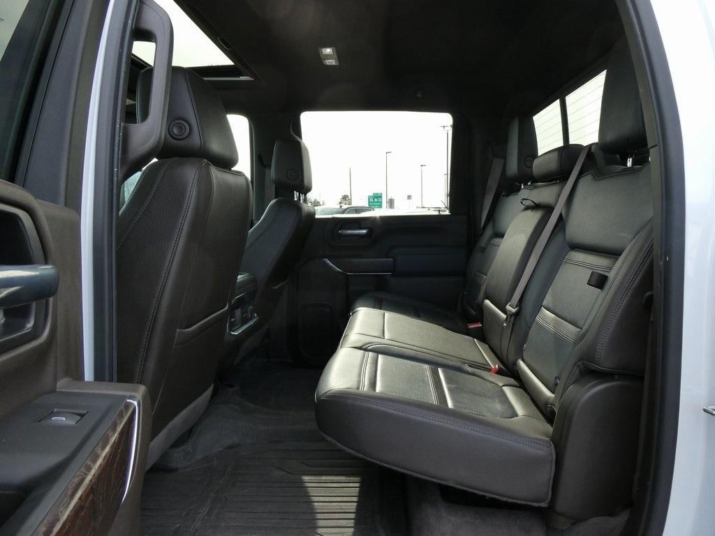 2022 GMC Sierra 3500HD Crew Cab Long Box 4-Wheel Drive Denali